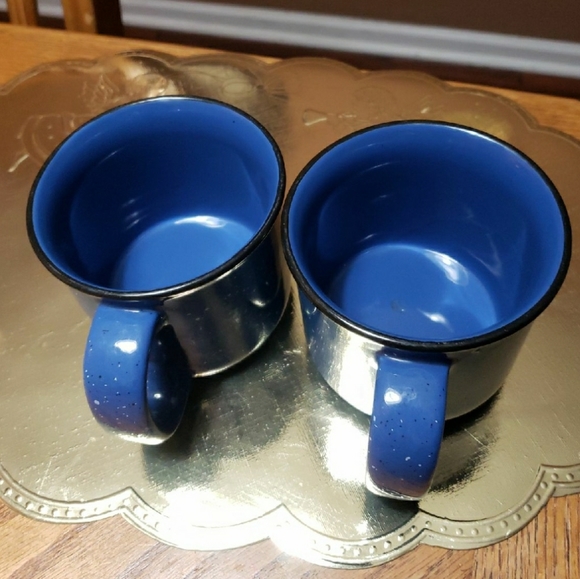 Lot Of 2 Vintage MARLBORO Unlimited Coffee Mugs - Picture 2 of 5